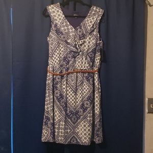 Cute sleeveless dress